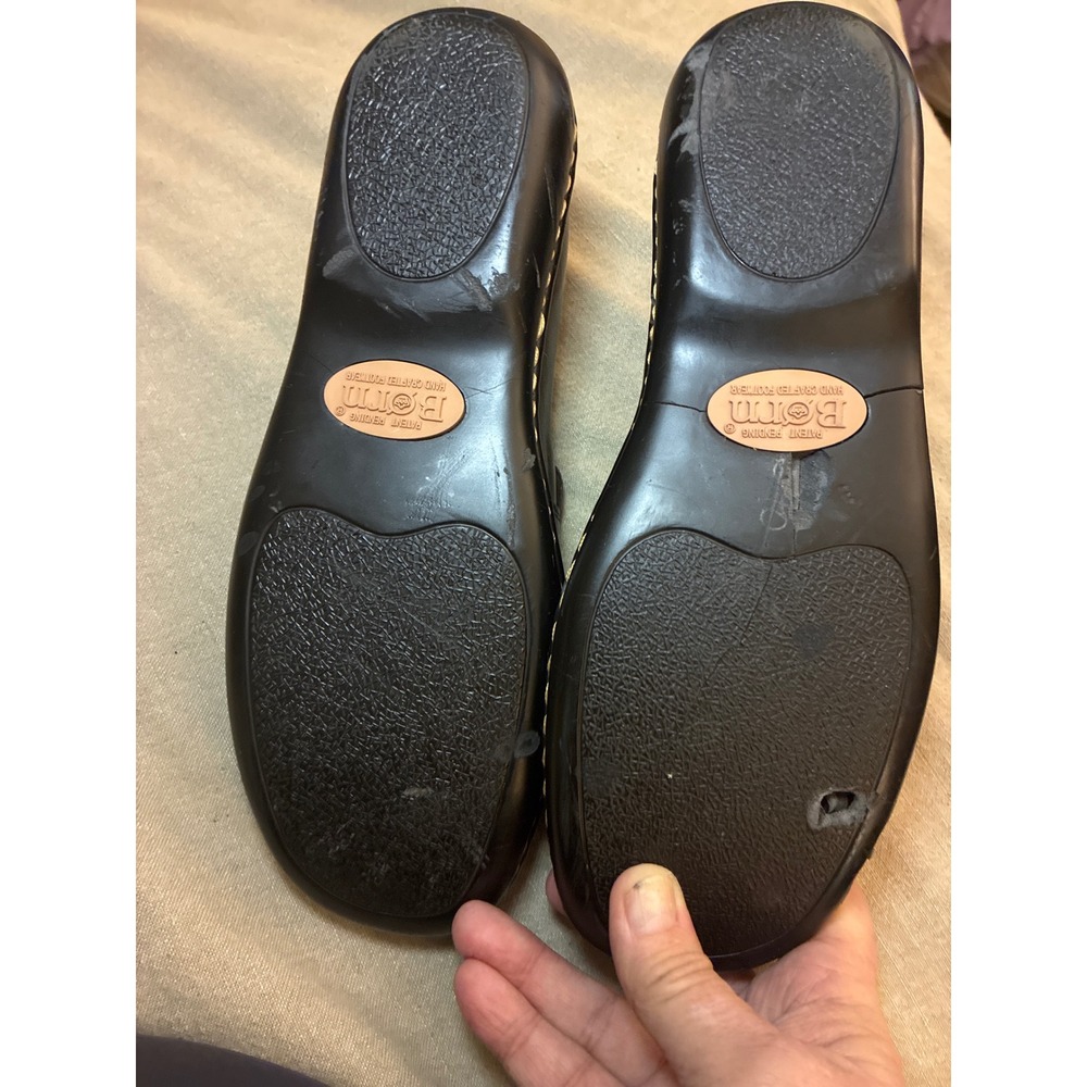 Born Womens Brown Leather Slip On Loafers Square Toe Comfort Shoes W6572 F5 7.5 - Picture 4 of 7